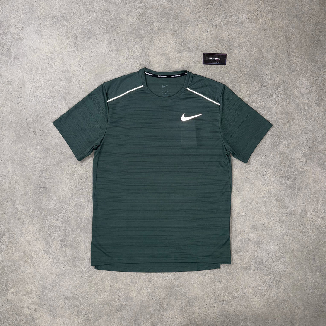 Nike Miler – Forest Green