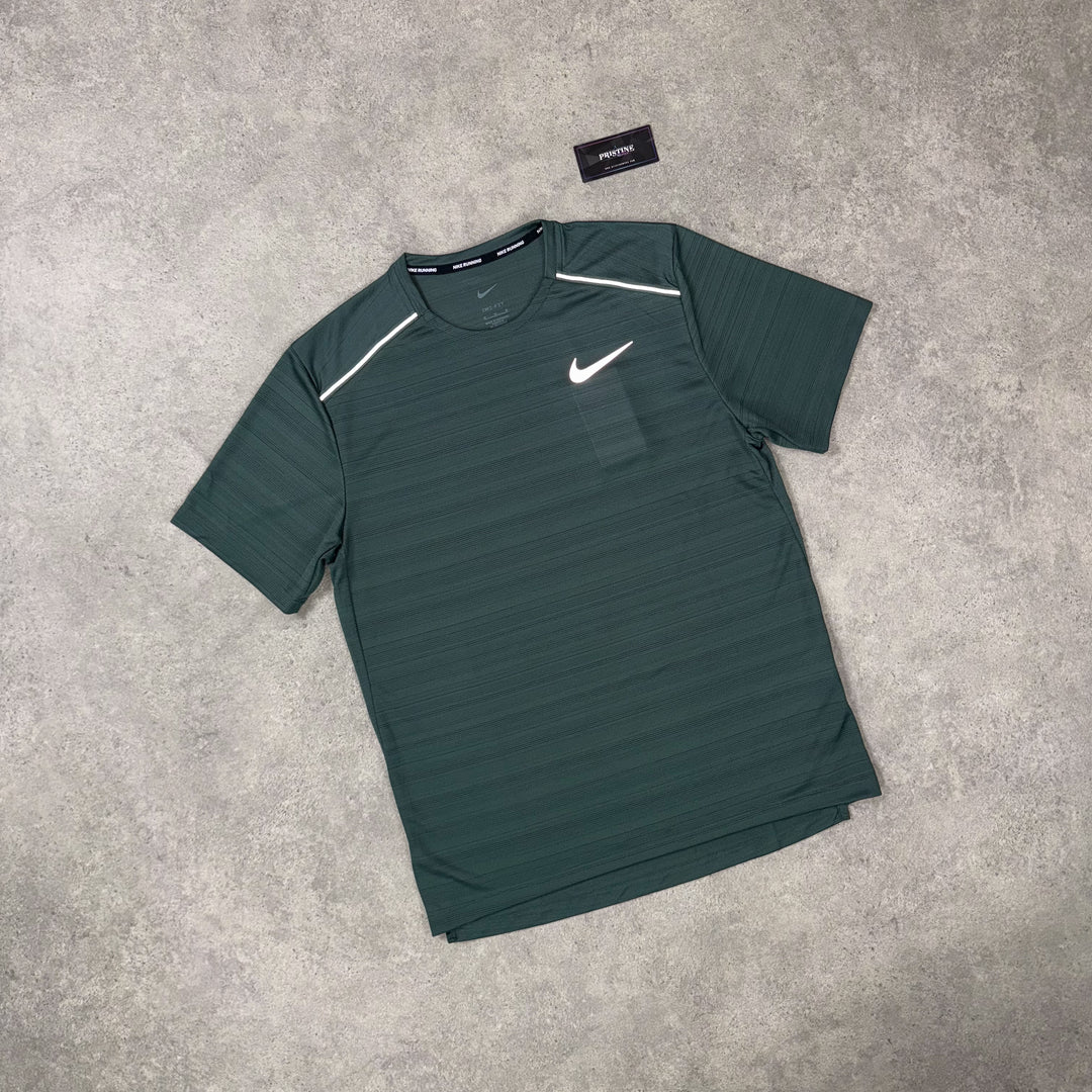 Nike Miler – Forest Green