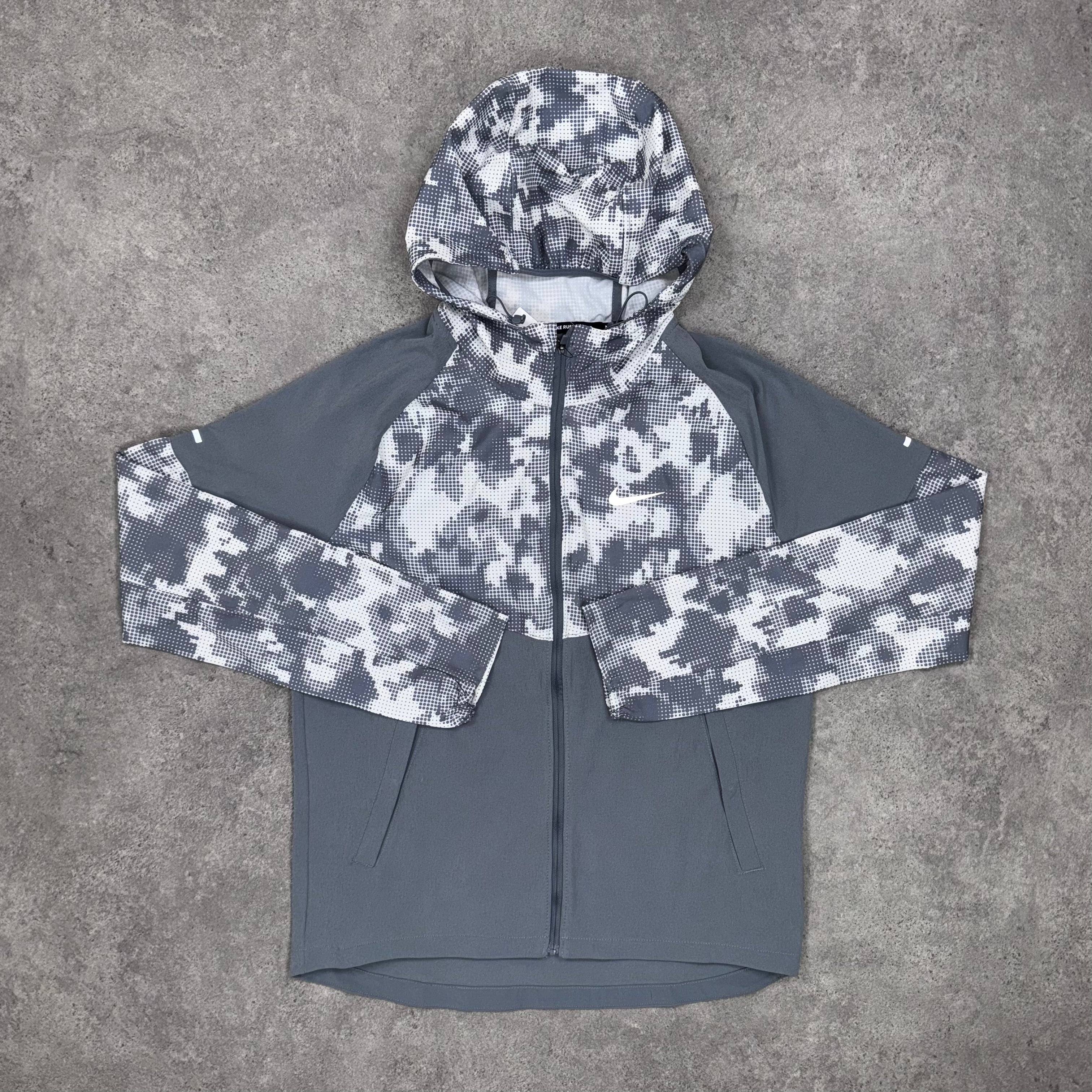 nike windrunner camo