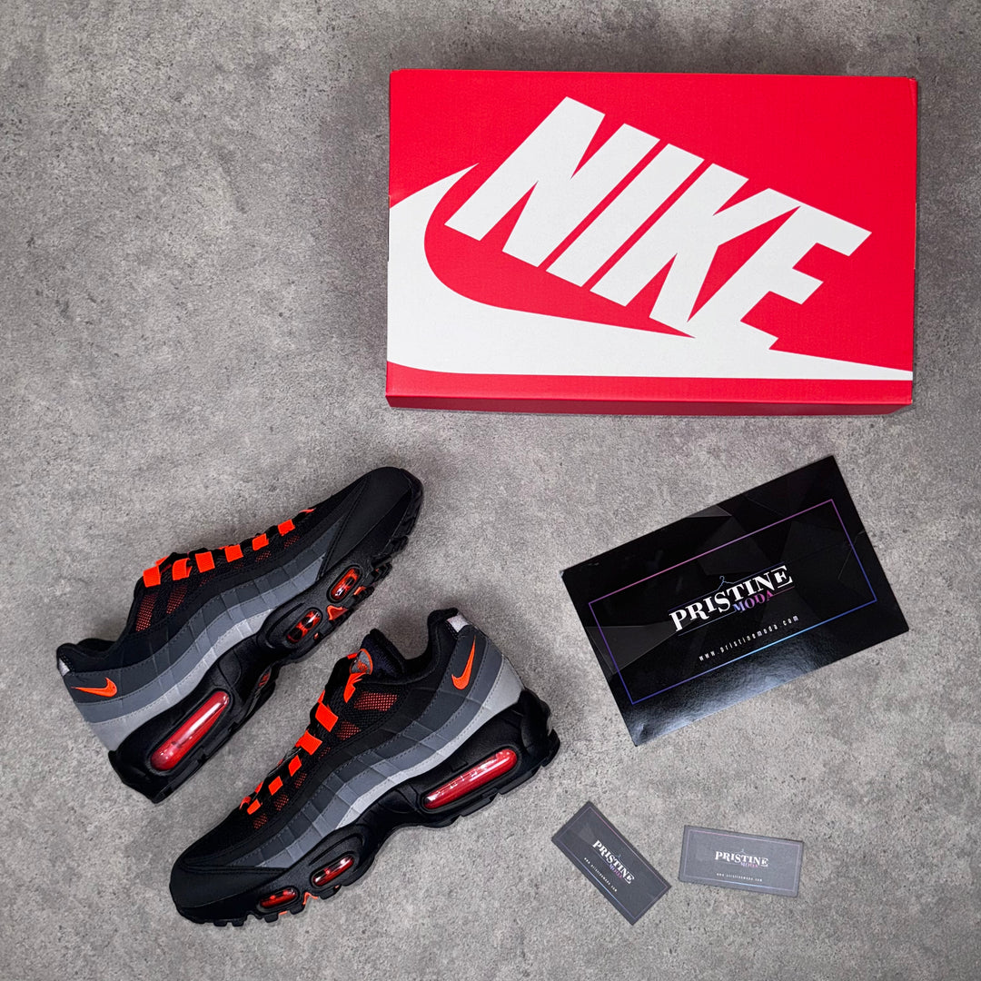 Nike Air Max 95 (Black/Orange)