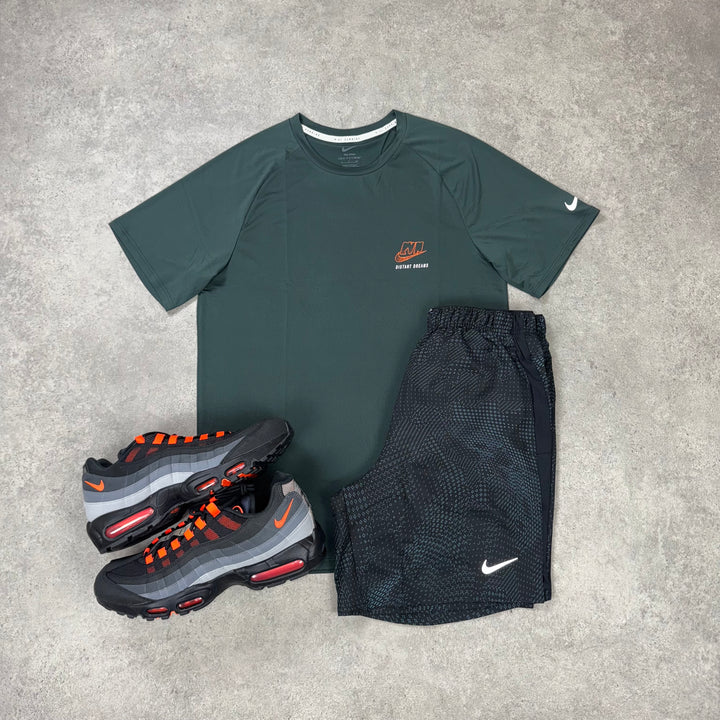 Nike Distant Dreams Set – Abyss x Ember