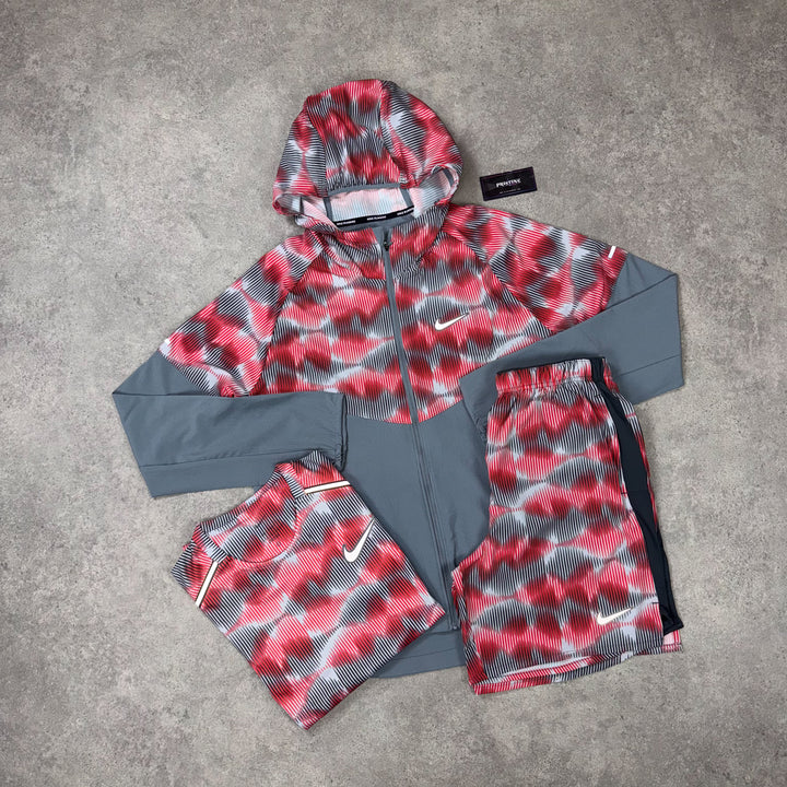 Nike Pulse Tri Short Set – Grey x Red Mono Print