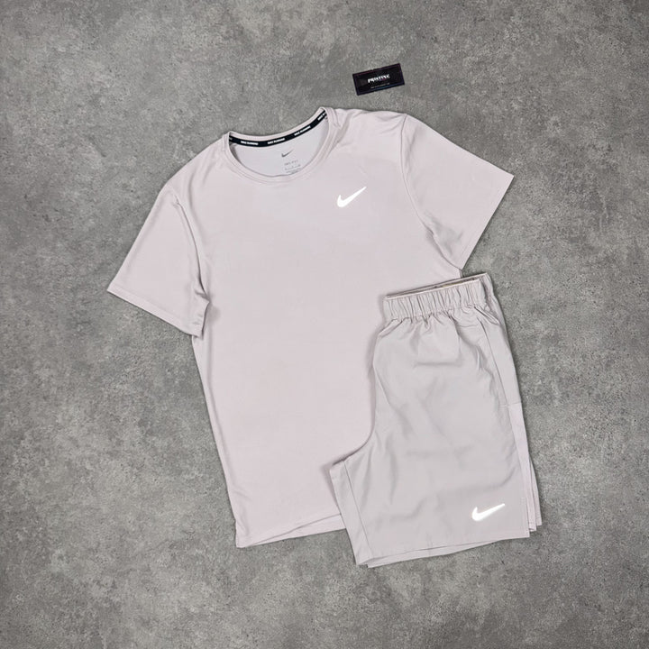 Nike Miler Short Set – Chalk