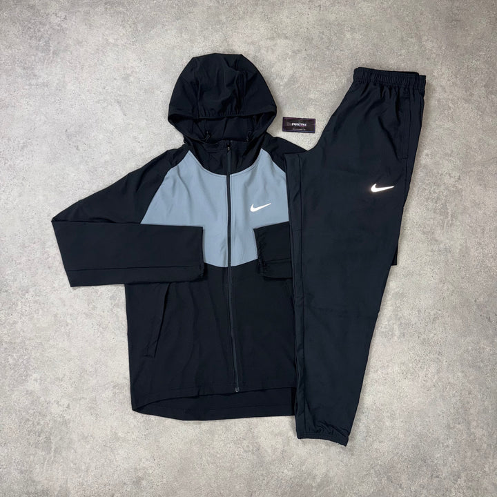 Nike Performance Twin Set – Black x Smoke Grey