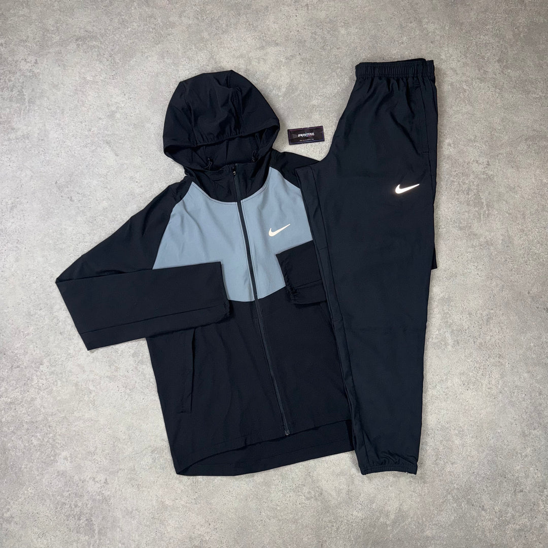 Nike Performance Twin Set – Black x Smoke Grey