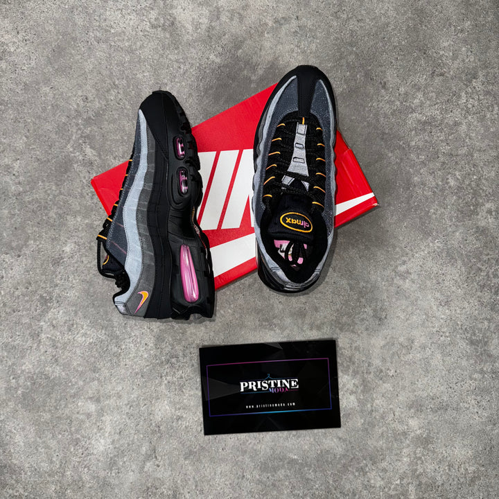 Nike Air Max 95 (Black/Pink)