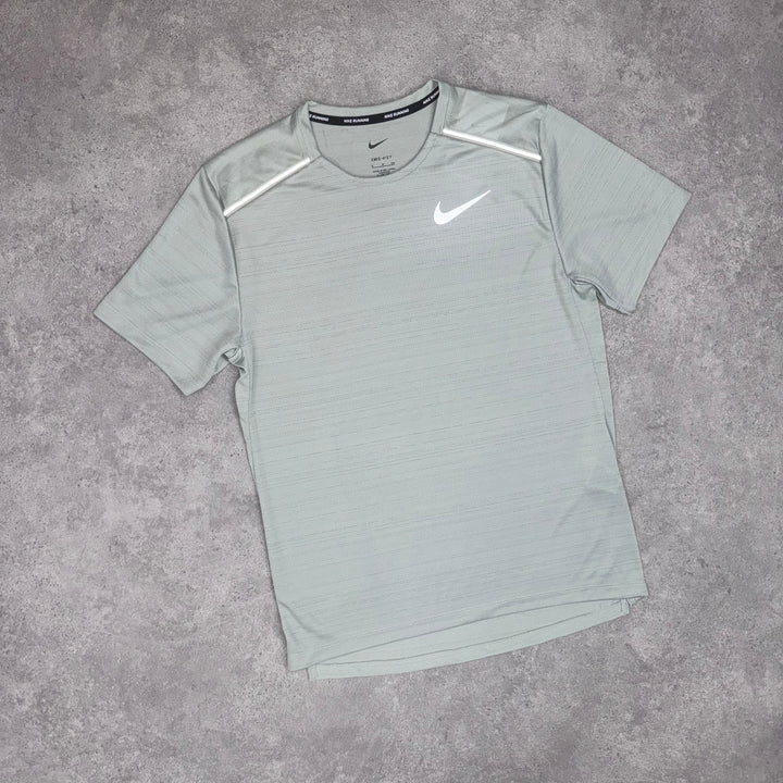 Nike Miler (Pale Green)