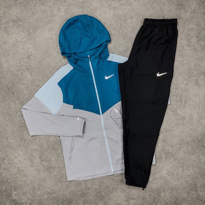 Nike Windrunner Twin Set – Abyss x Sky Blue x Black