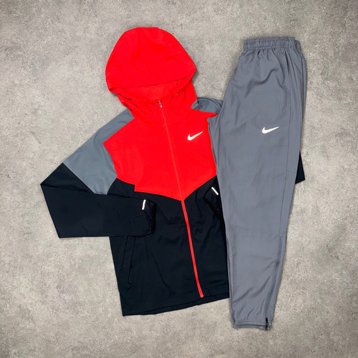 Nike Signal Storm Set – Red x Grey