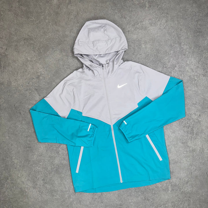 Nike Packable Windrunner (White/Teal)
