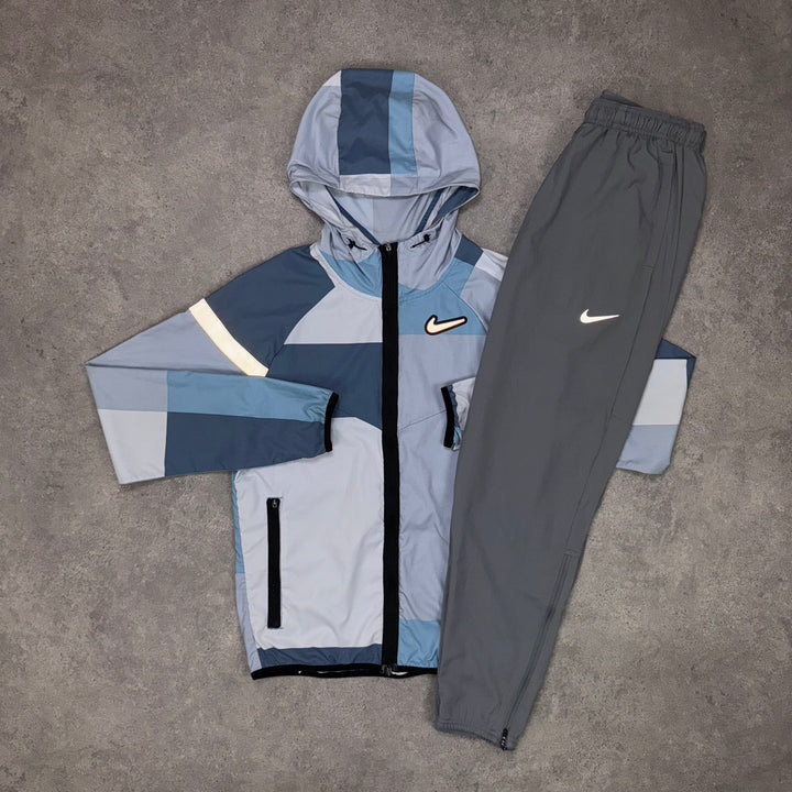 Nike Patchwork Twin Set – Glacier Block x Storm Grey