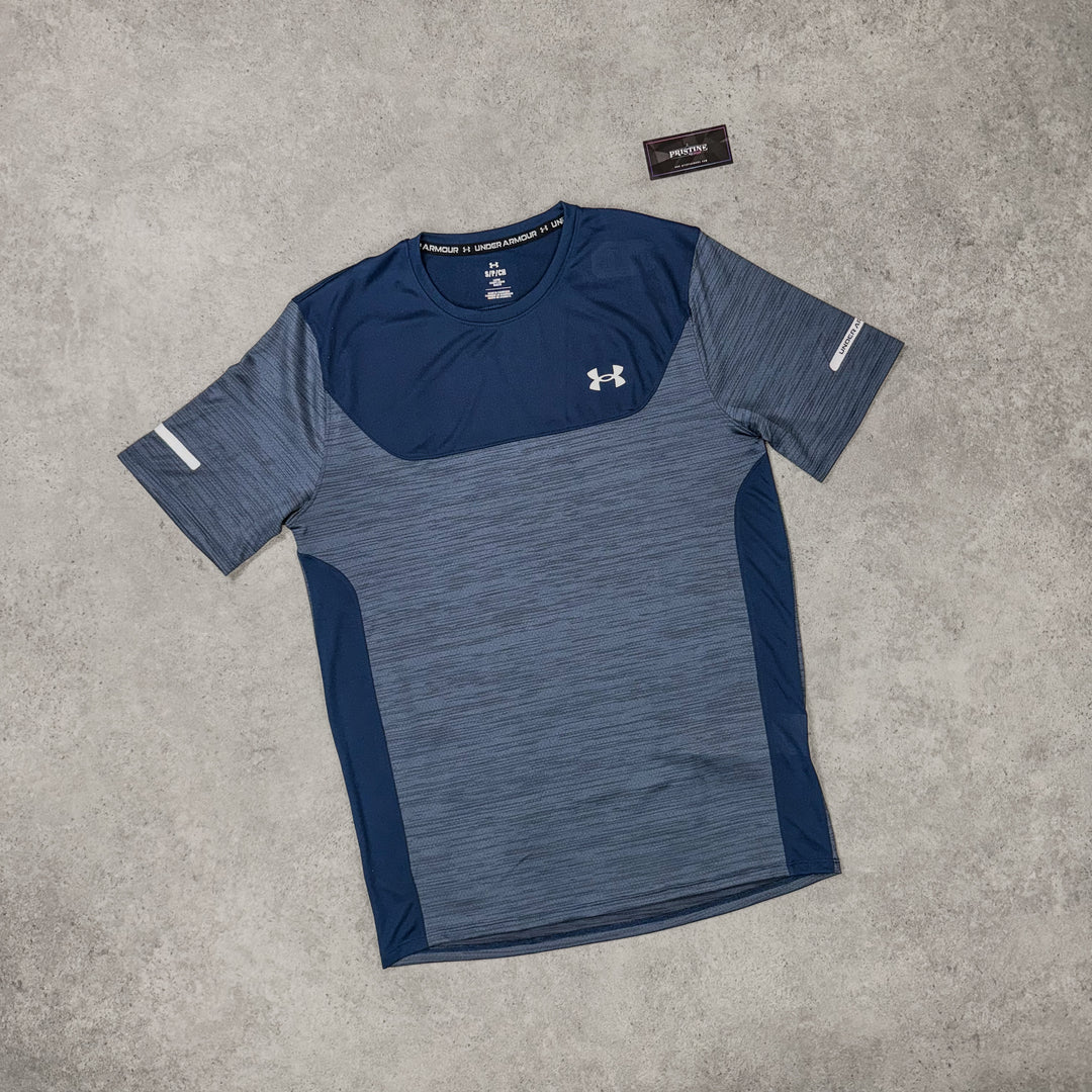 Under Armour Tech Panel Tee – Graphite Fade x Midnight Navy
